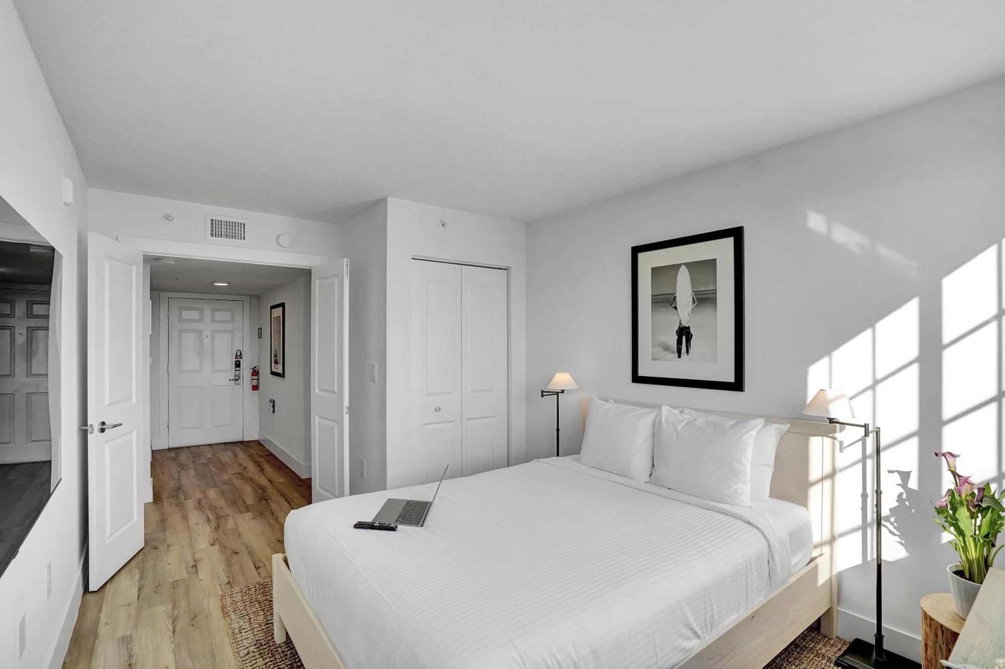 Stylish Modern Apartments At Gables Grand Plaza In Miami Oda fotoğraf