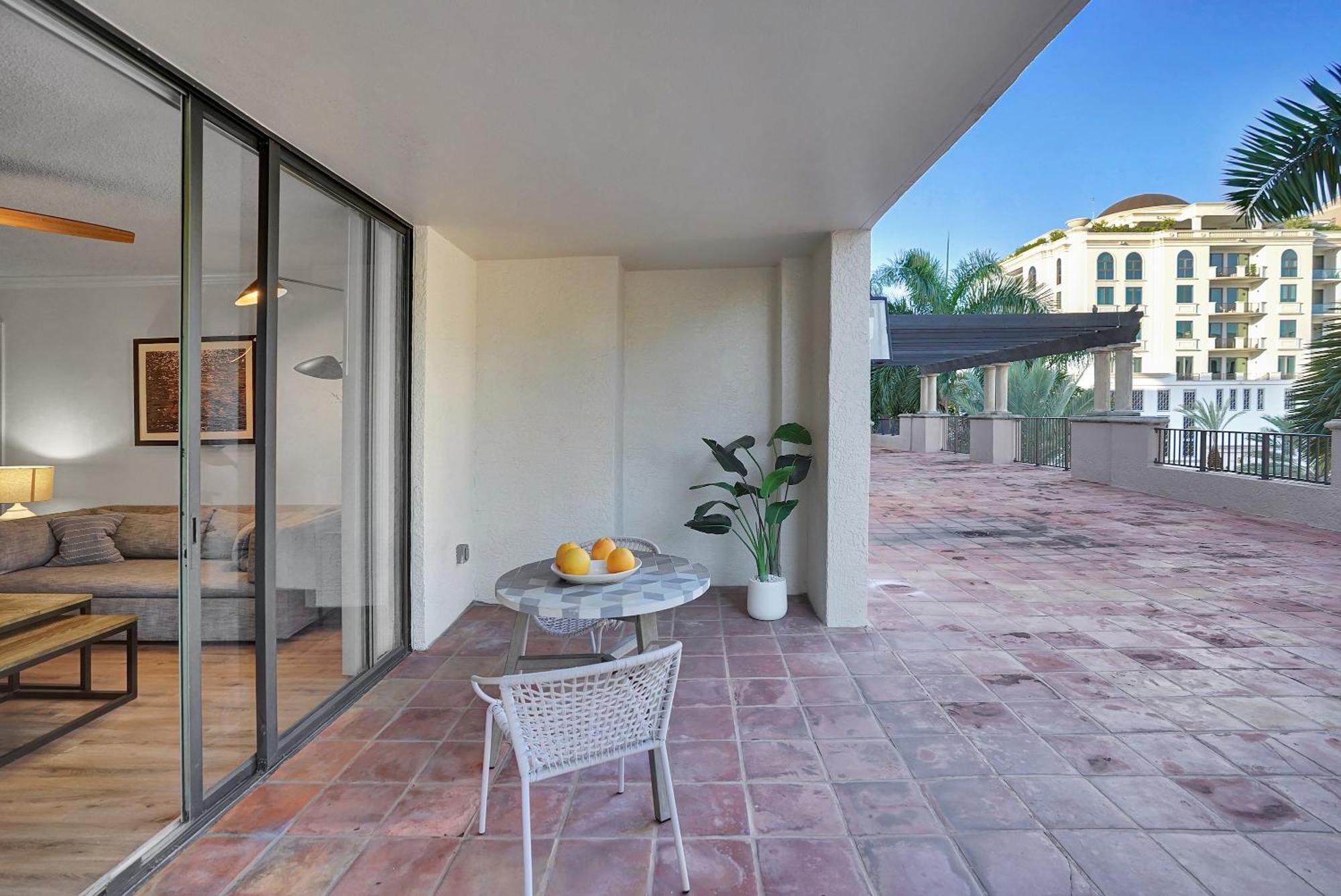 Stylish Modern Apartments At Gables Grand Plaza In Miami Oda fotoğraf
