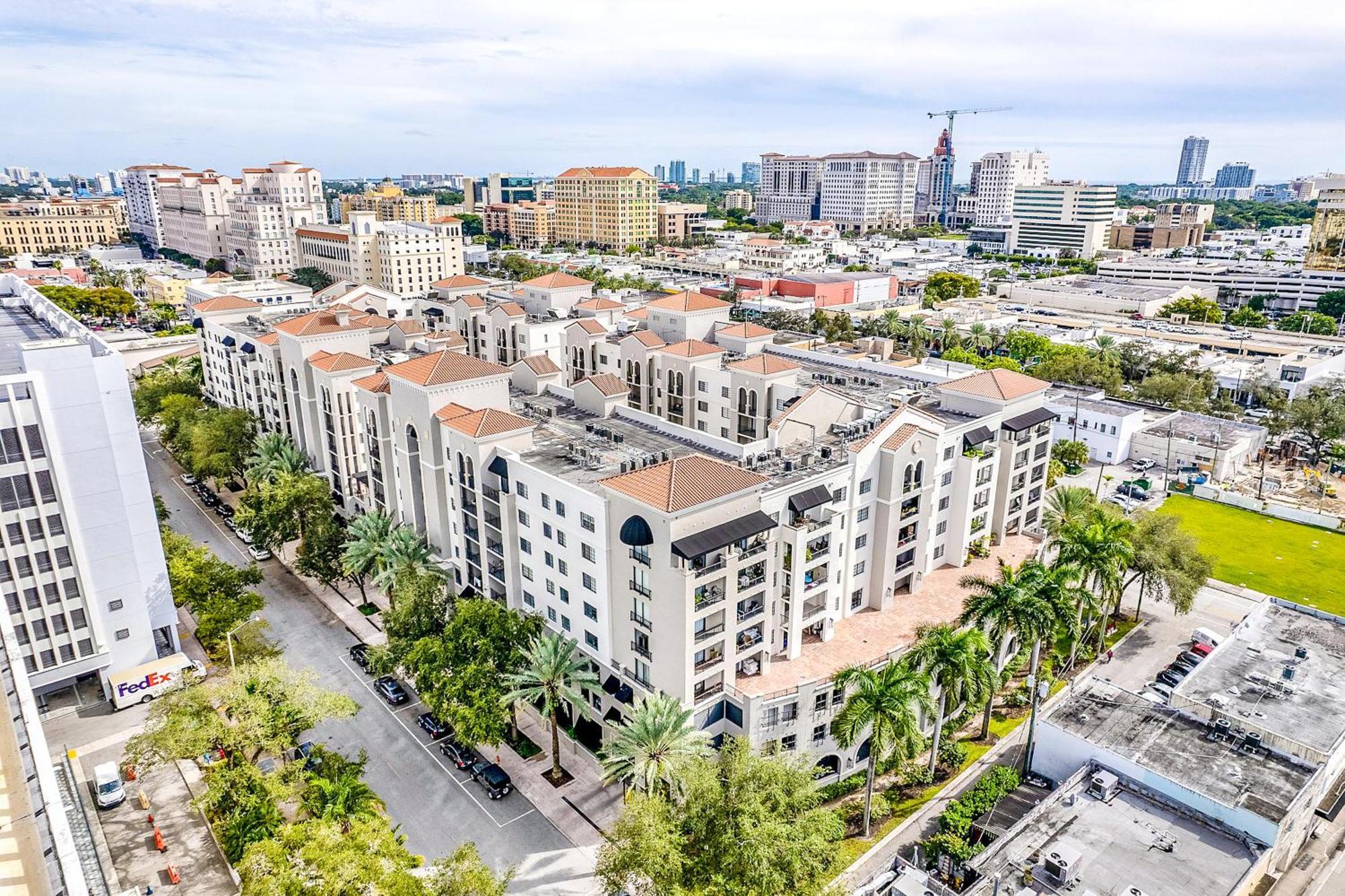 Stylish Modern Apartments At Gables Grand Plaza In Miami Dış mekan fotoğraf